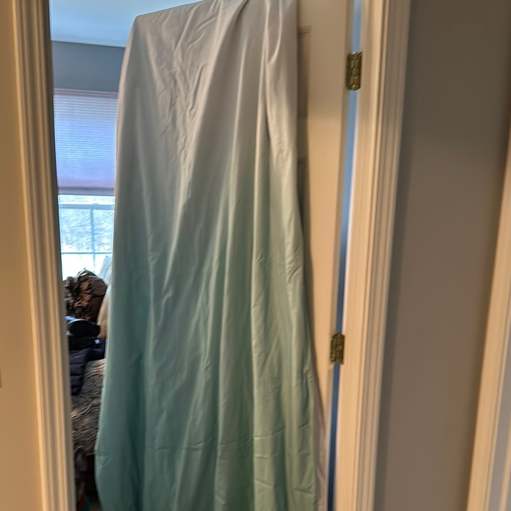 4 Gradient ombre Curtains and matching queen duvet cover and 2 shams